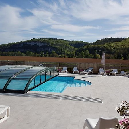 Hotel Les Gabarres Tour-de-Faure 외부 사진