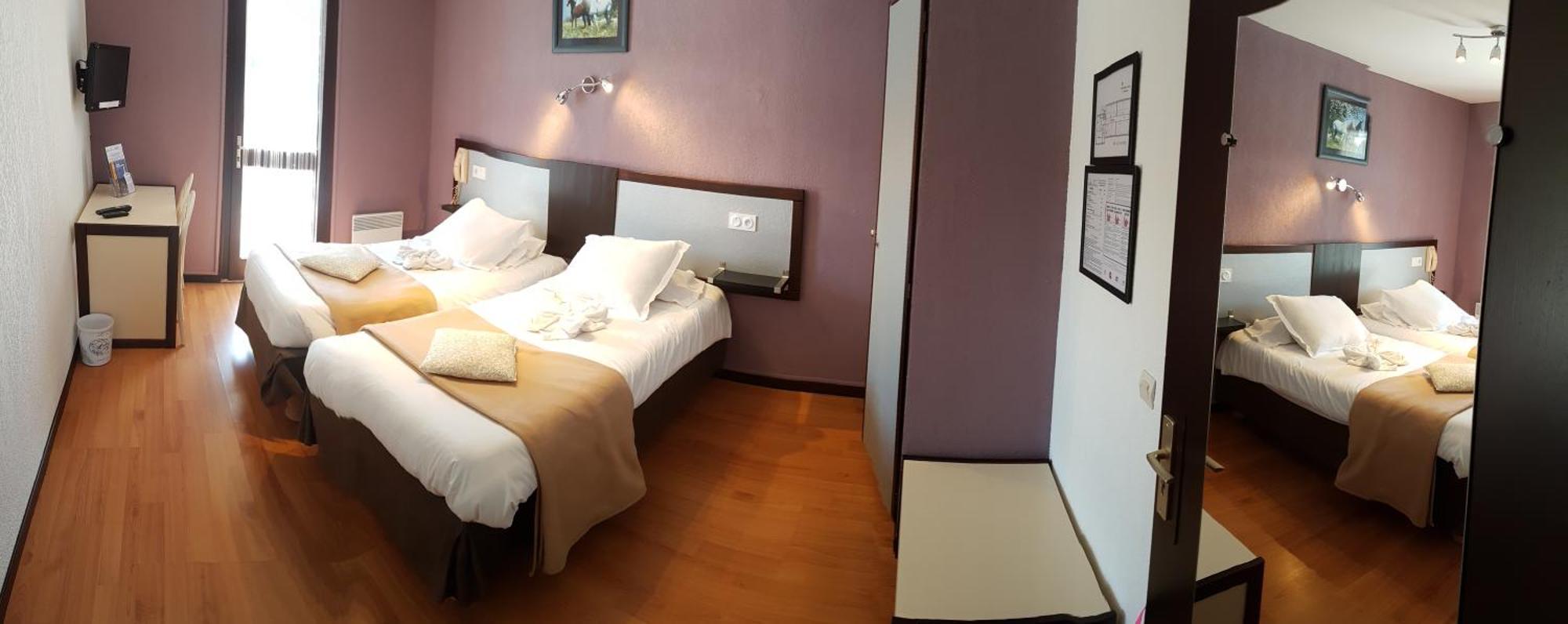 Hotel Les Gabarres Tour-de-Faure 객실 사진