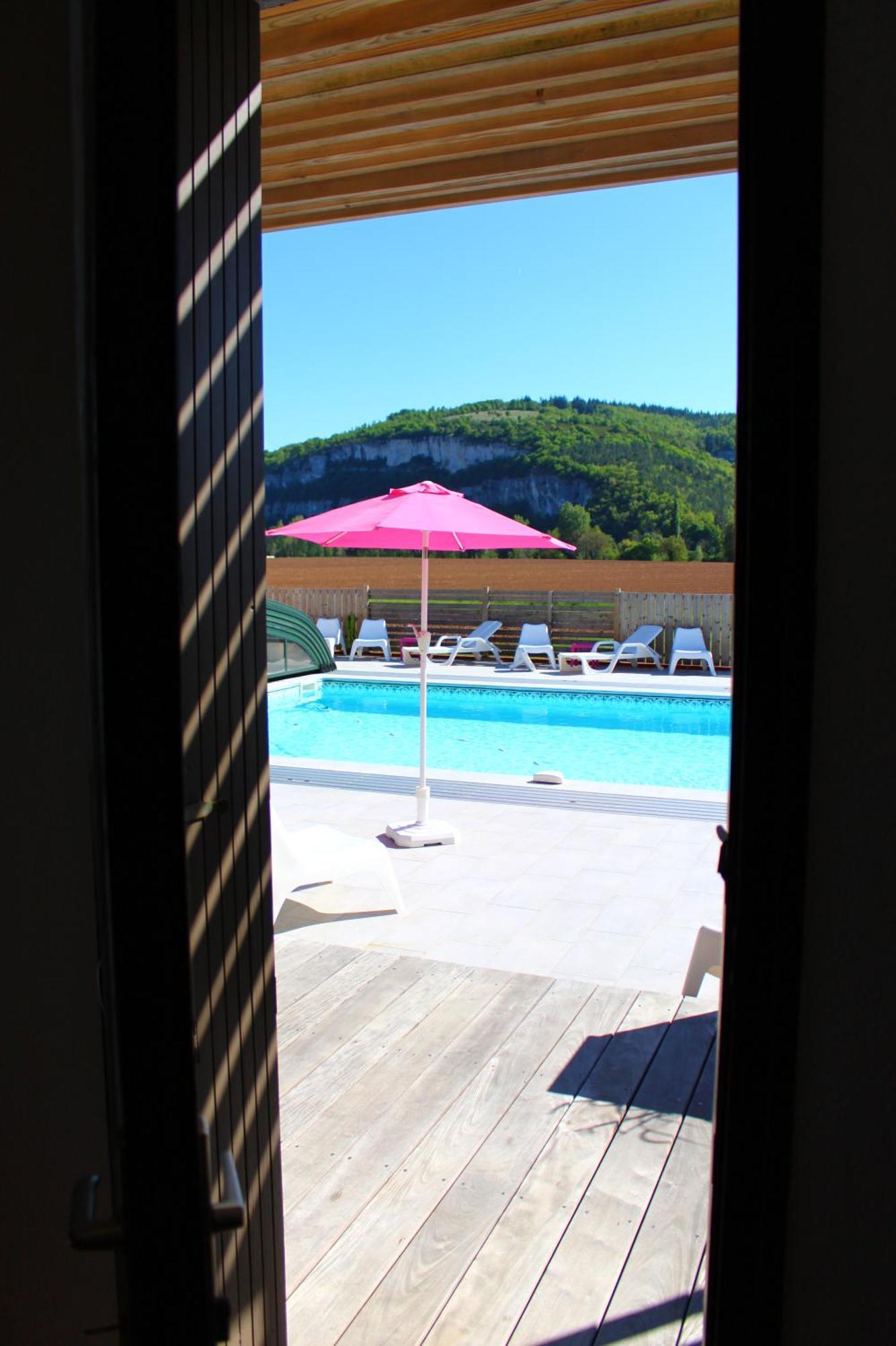 Hotel Les Gabarres Tour-de-Faure 외부 사진