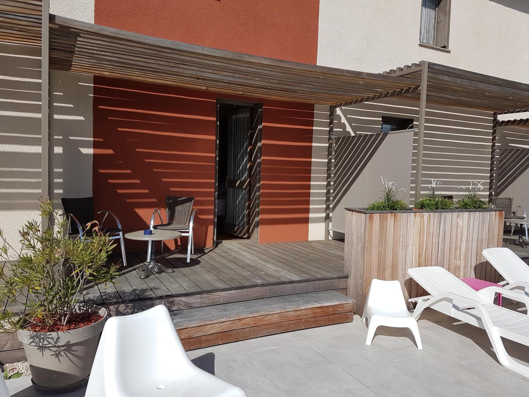 Hotel Les Gabarres Tour-de-Faure 객실 사진