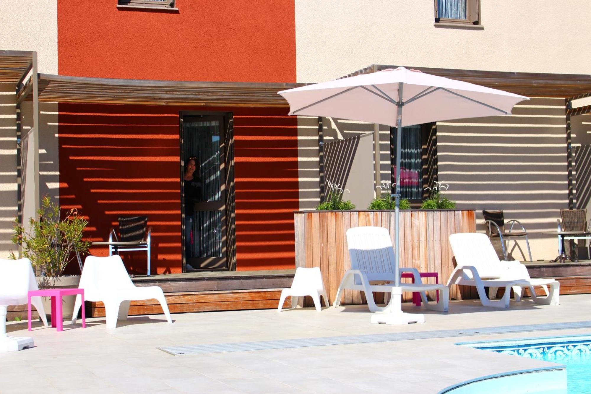 Hotel Les Gabarres Tour-de-Faure 객실 사진