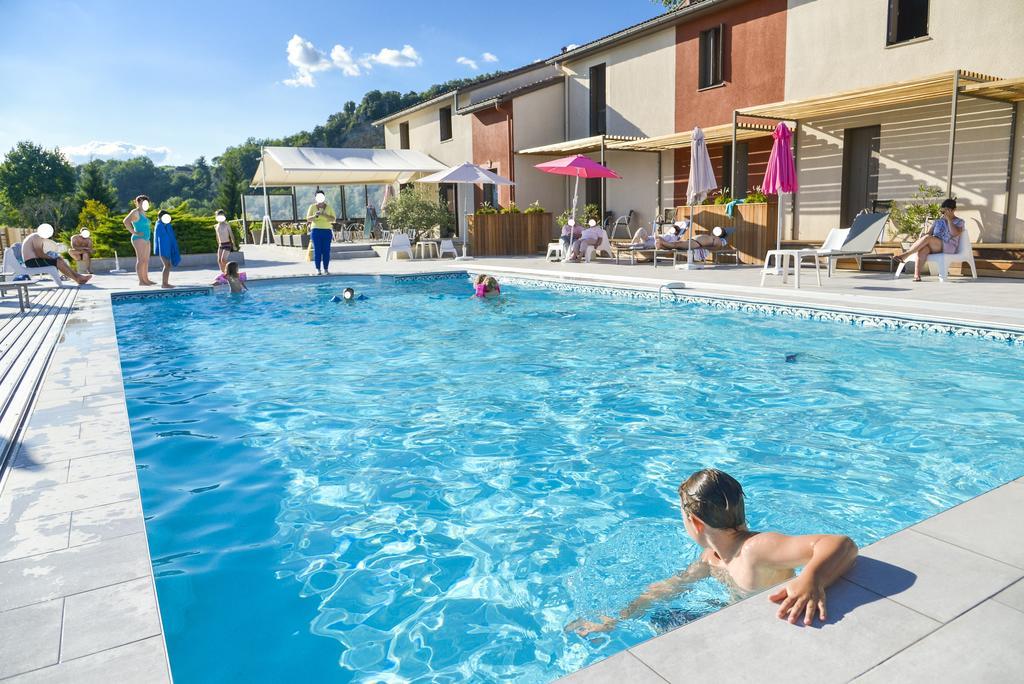 Hotel Les Gabarres Tour-de-Faure 외부 사진