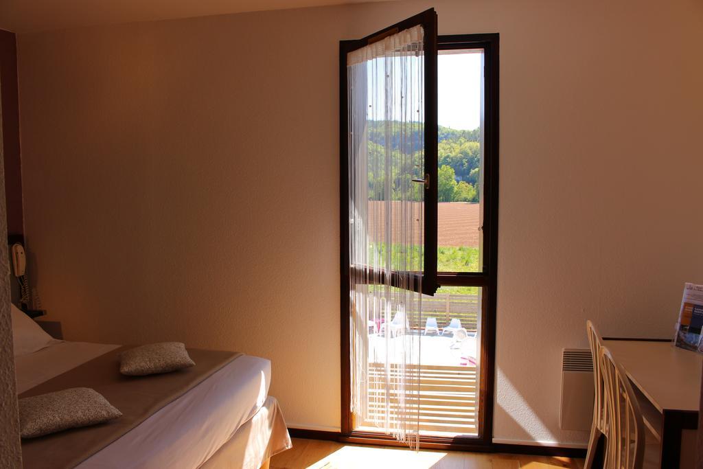 Hotel Les Gabarres Tour-de-Faure 외부 사진